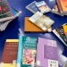 Formanda e ex-aluna Lúcia Brito doa acervo de livros de Enfermagem à biblioteca da FAPAM